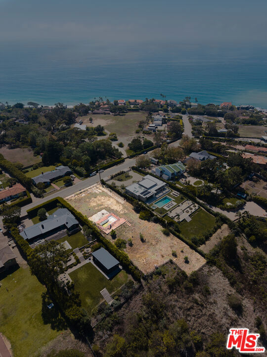 29359 Bluewater Road Property Photo 10