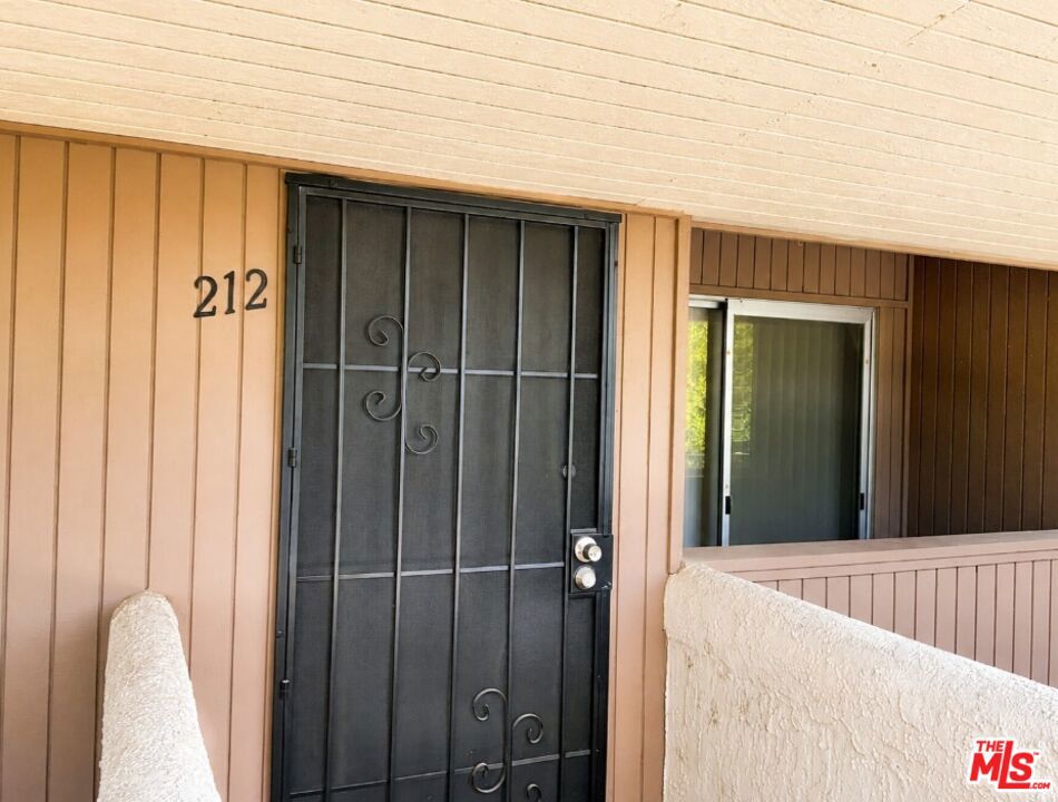 2875 N Los Felices Road 212 Property Photo 3