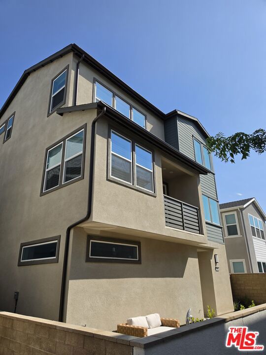 426 Lobata Property Photo 1