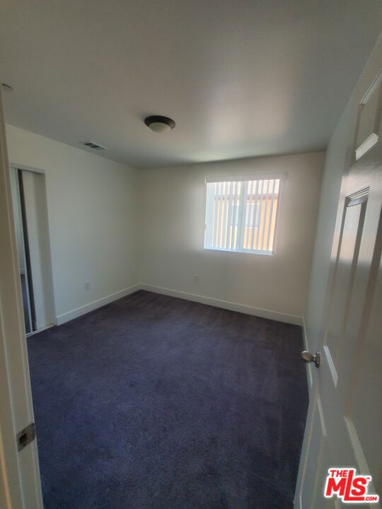 831 E 109th Street Property Photo 14