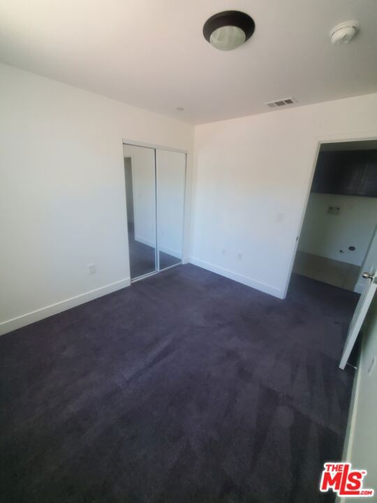 831 E 109th Street Property Photo 20