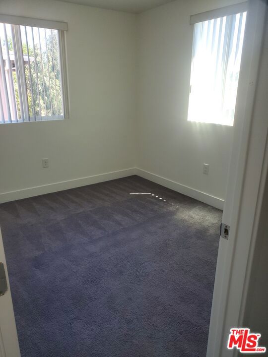 831 E 109th Street Property Photo 26