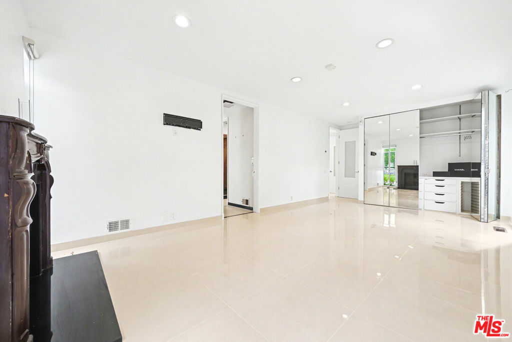 469 S Hamel Road Property Photo 18
