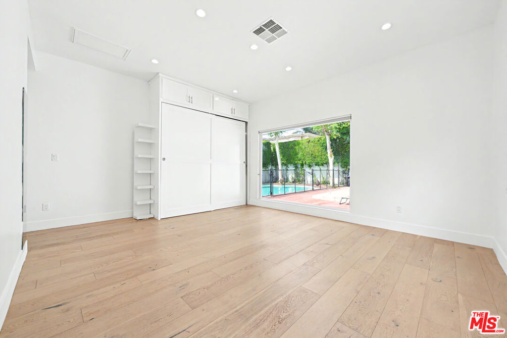 469 S Hamel Road Property Photo 23