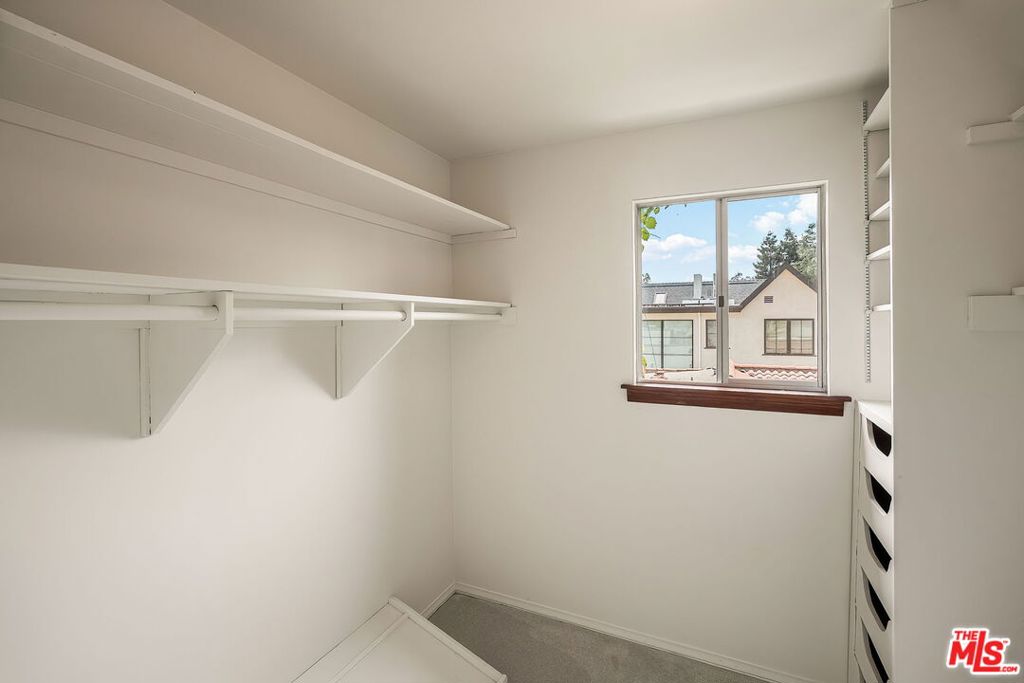 443 16th Street Property Photo 32