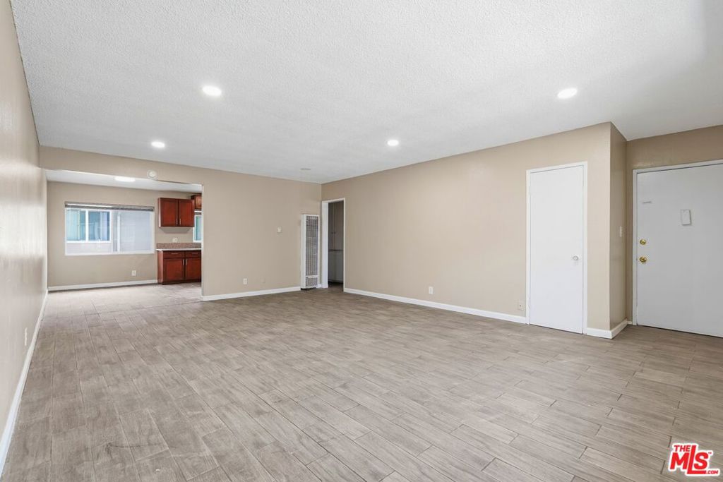 2912 W 141st Place Property Photo 14