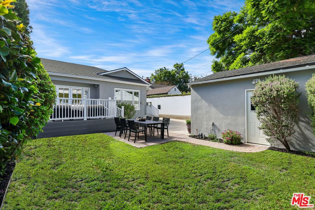 4324 Kraft Avenue Property Photo 46
