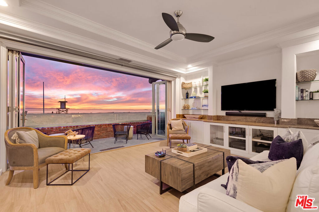 2400 W Oceanfront Property Photo 1