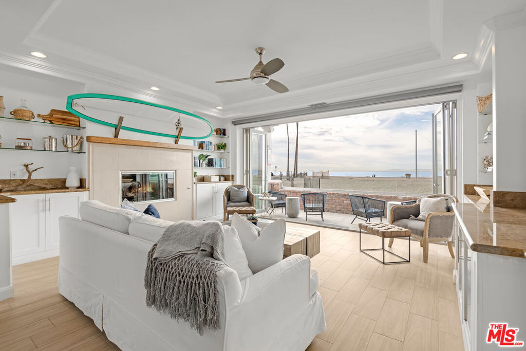 2400 W Oceanfront Property Photo 7