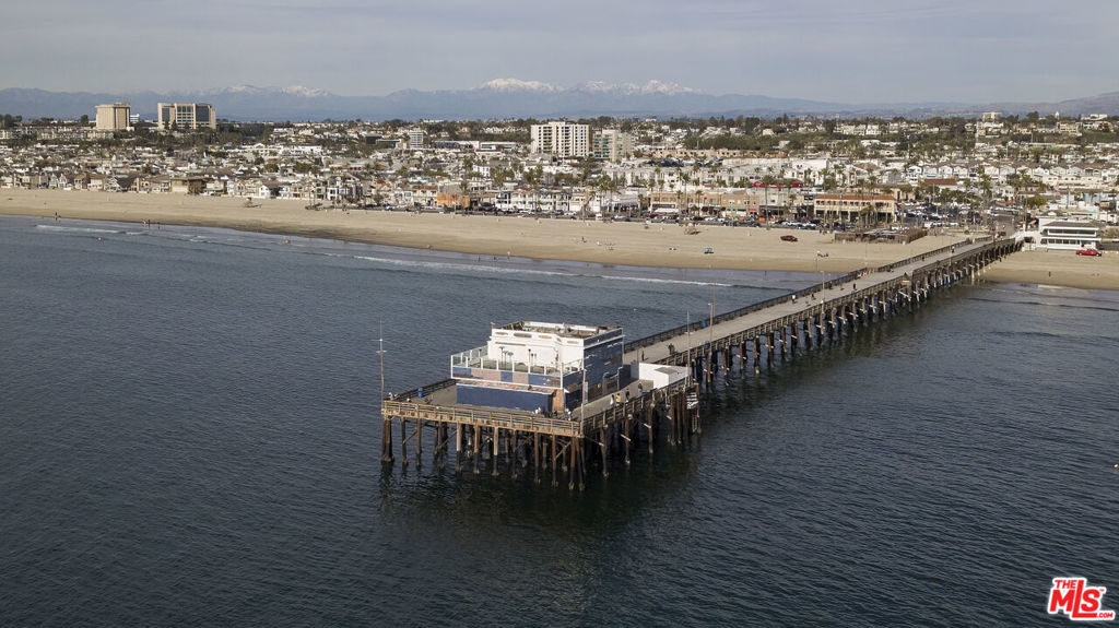 2400 W Oceanfront Property Photo 19