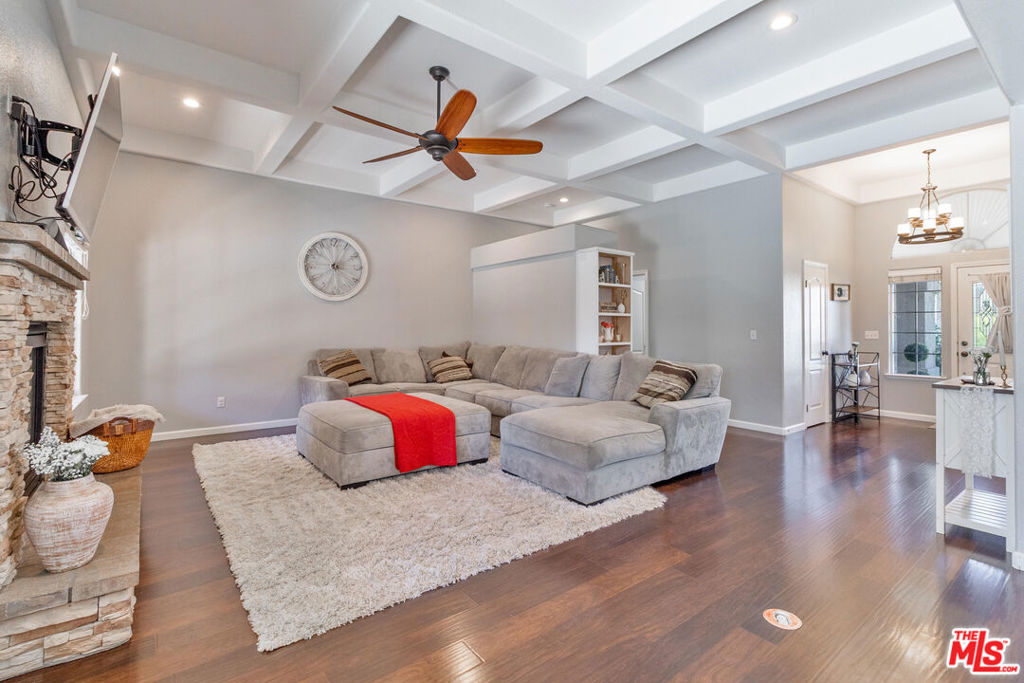 1459 Hillsboro Avenue Property Photo 3