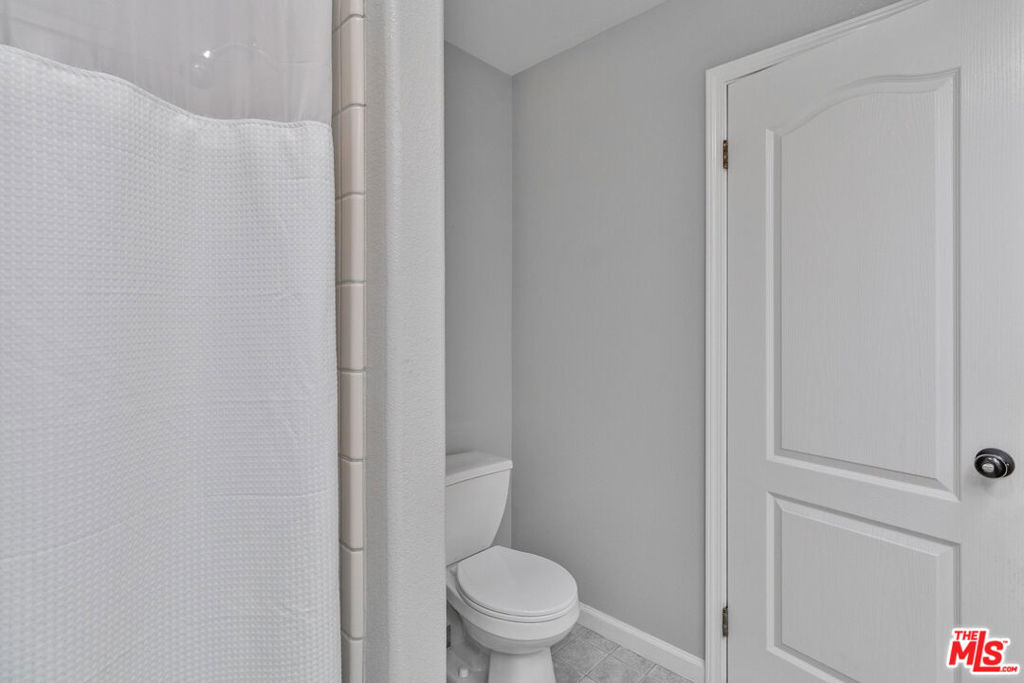 1459 Hillsboro Avenue Property Photo 17