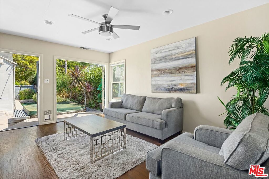449 Westbourne Drive Property Photo 14
