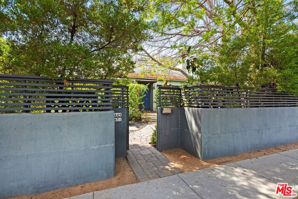 449 Westbourne Drive Property Photo 18