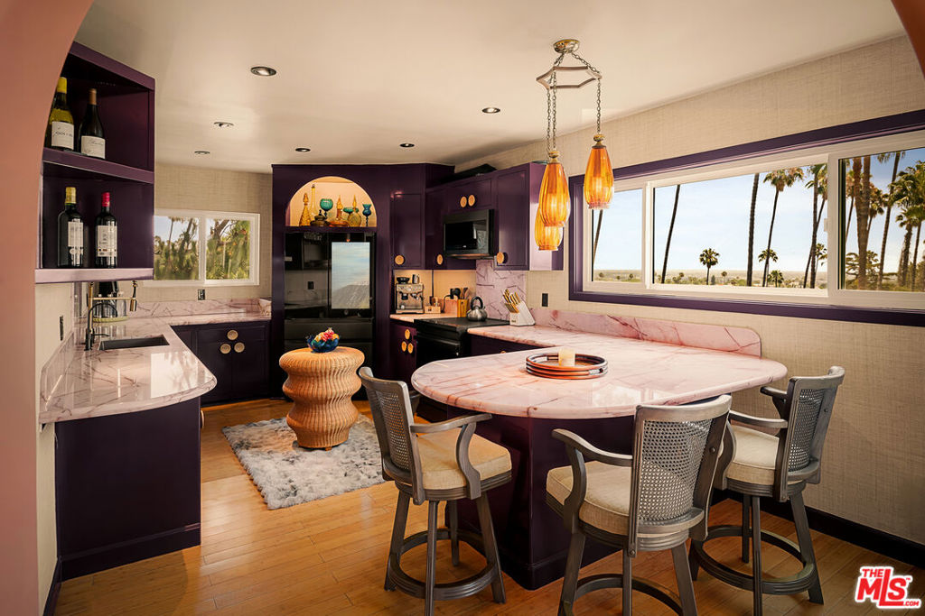 7560 Hollywood Boulevard Ph409 Property Photo 3