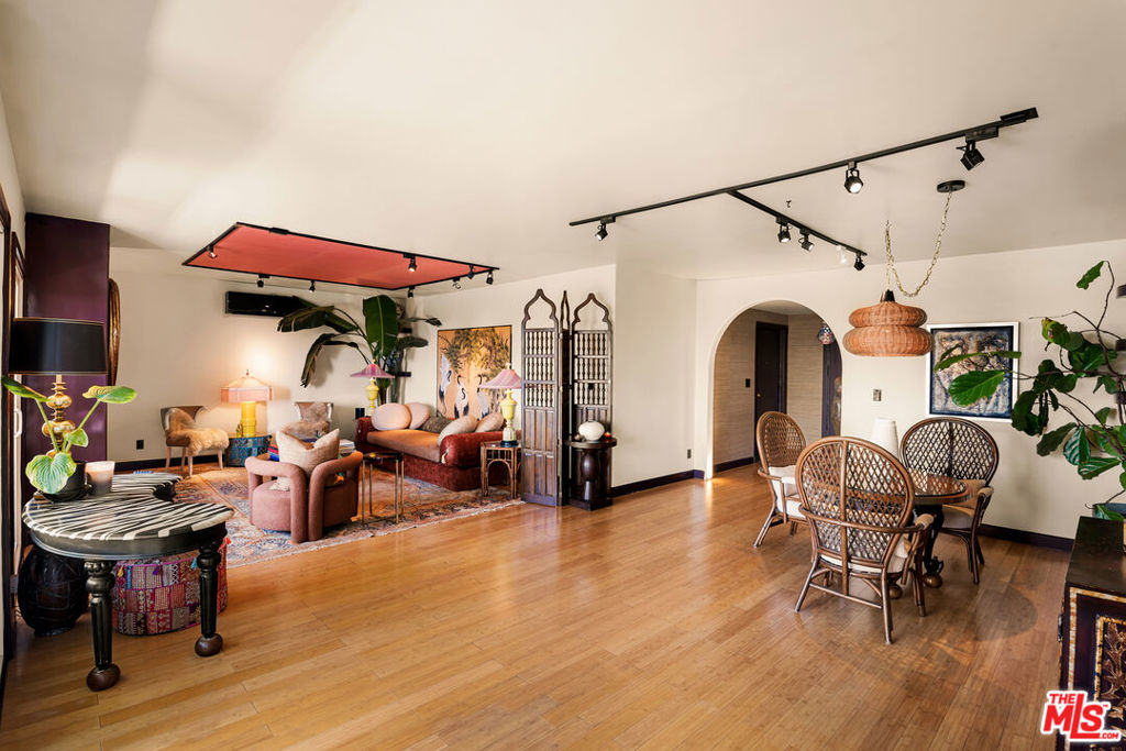 7560 Hollywood Boulevard Ph409 Property Photo 7