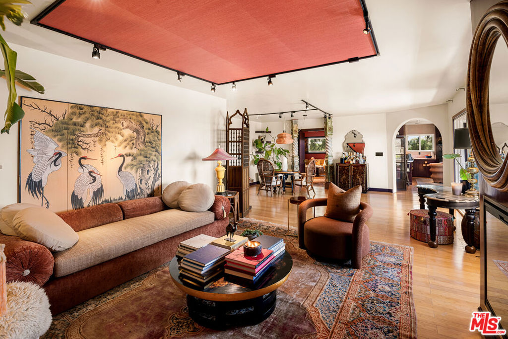7560 Hollywood Boulevard Ph409 Property Photo 8