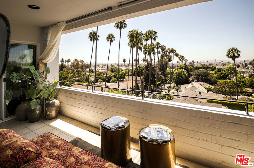 7560 Hollywood Boulevard Ph409 Property Photo 12