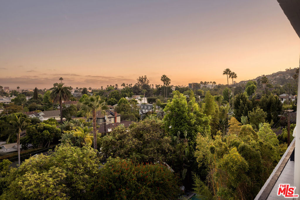 7560 Hollywood Boulevard Ph409 Property Photo 13