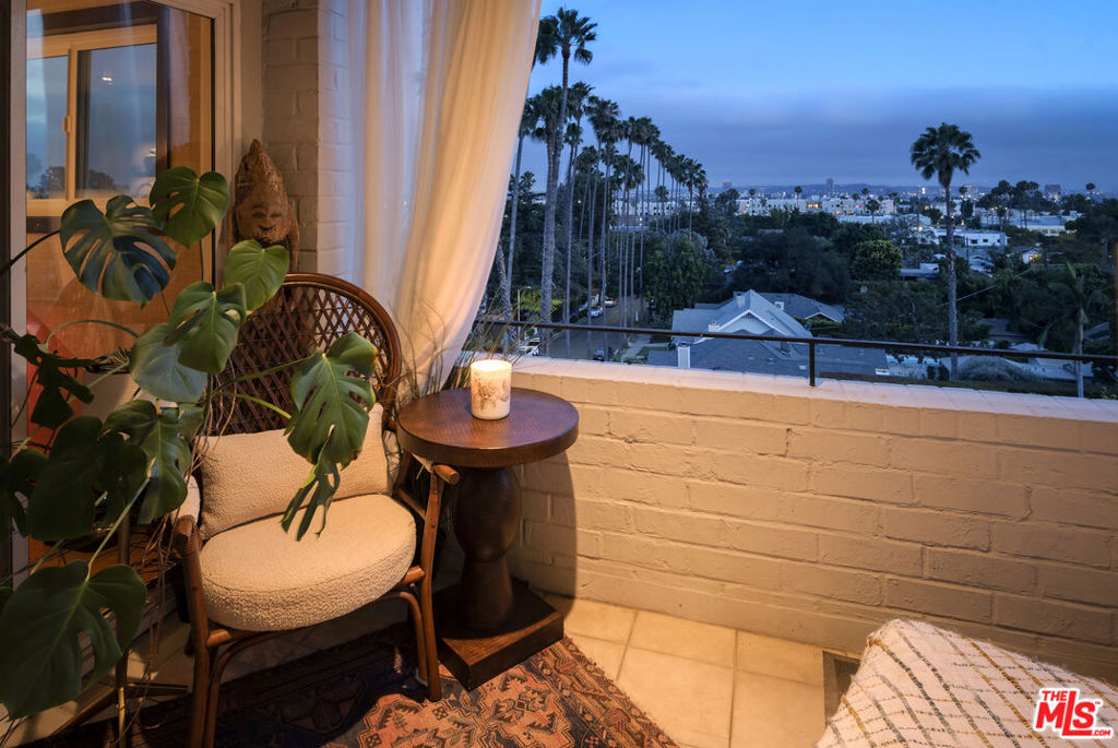 7560 Hollywood Boulevard Ph409 Property Photo 24