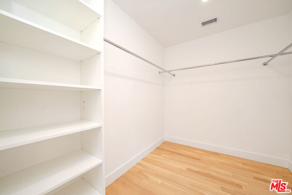 2882 El Roble Drive Property Photo 22