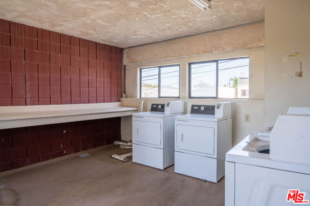 16515 S New Hampshire Avenue 17 Property Photo 6