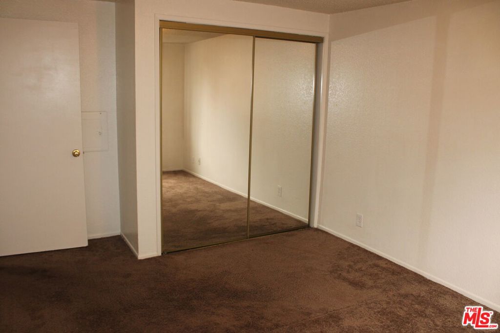 12100 Birch Avenue 22 Property Photo 12