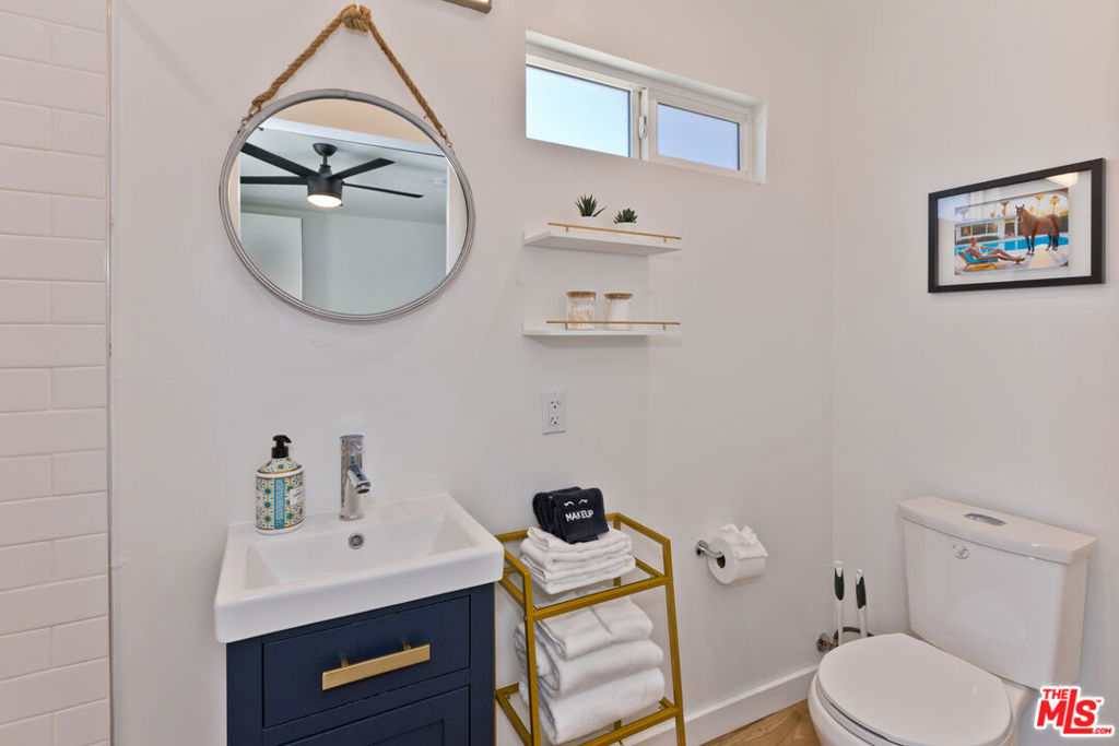 375 W Sunview Avenue Property Photo 18