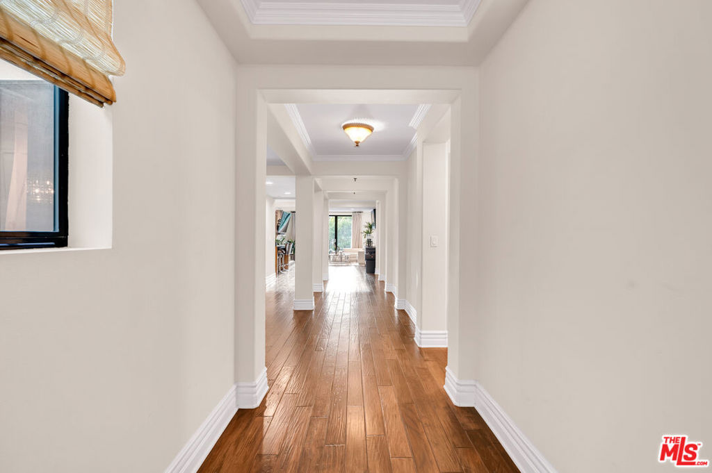 1530 Camden Avenue 304 Property Photo 2