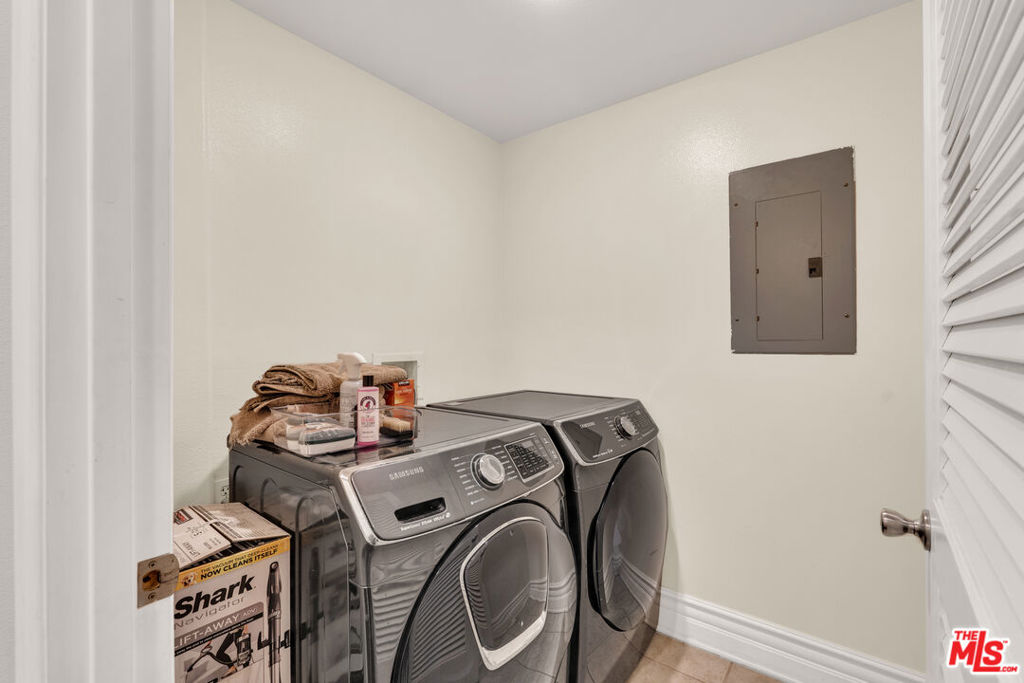 1530 Camden Avenue 304 Property Photo 31