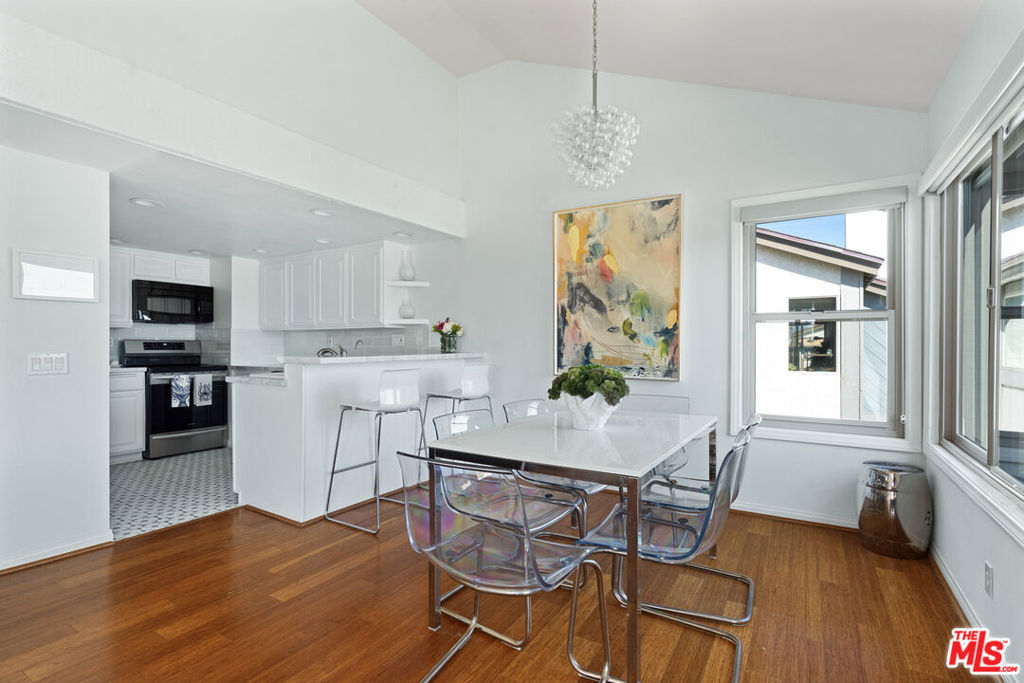 4532 La Brea Street Property Photo 12