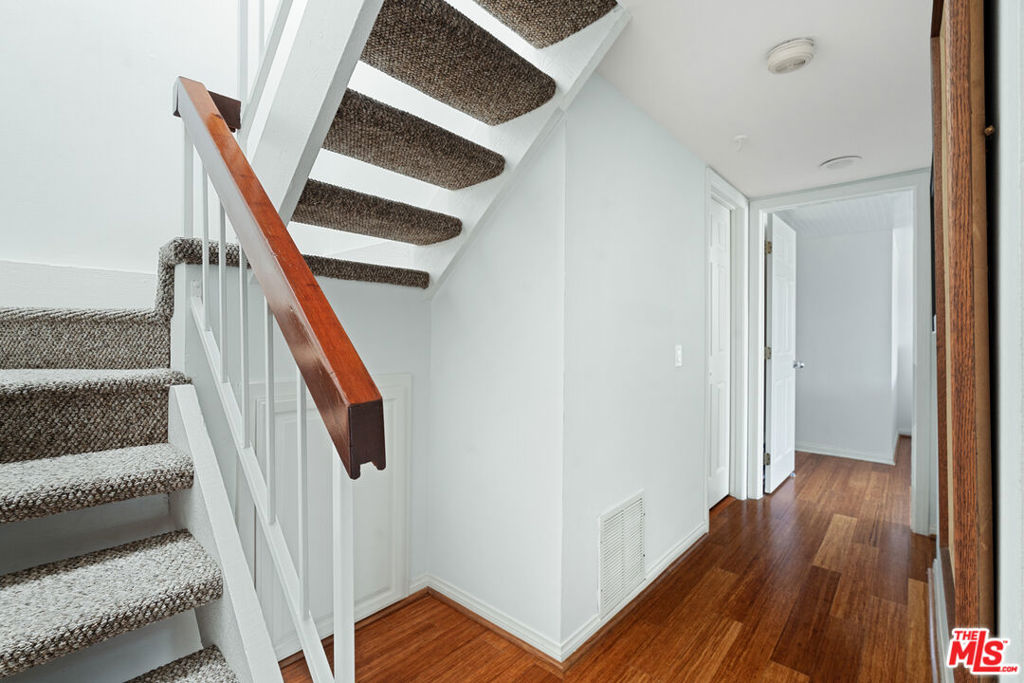 4532 La Brea Street Property Photo 16