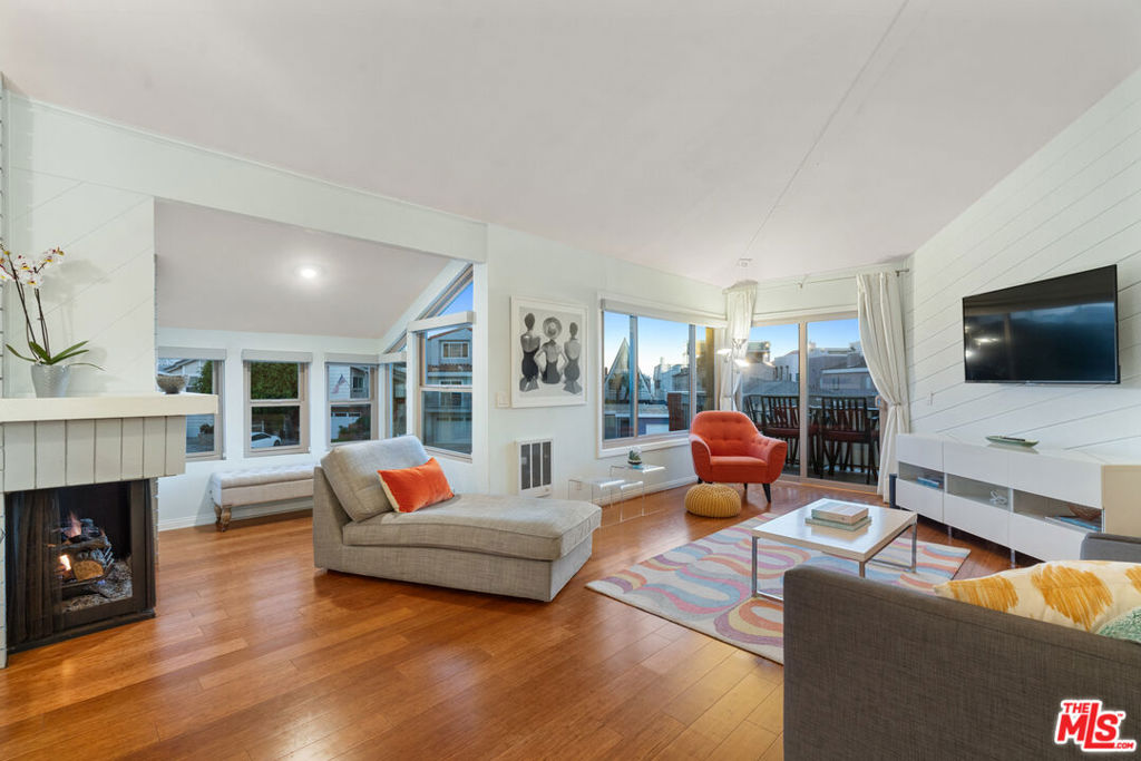 4532 La Brea Street Property Photo 39