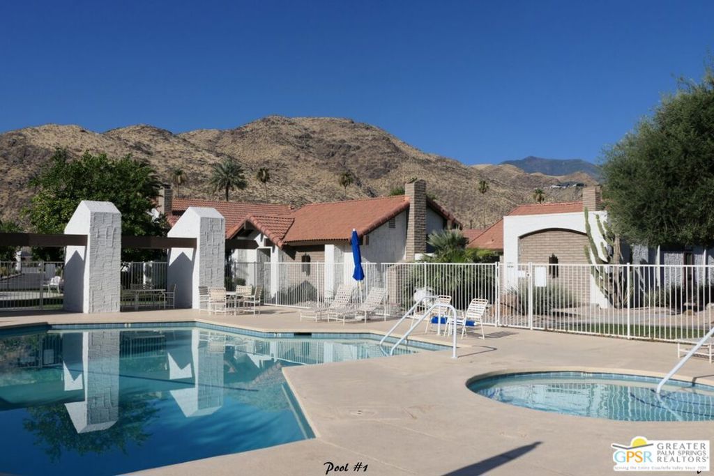 2360 W Miramonte Circle F Property Photo 4
