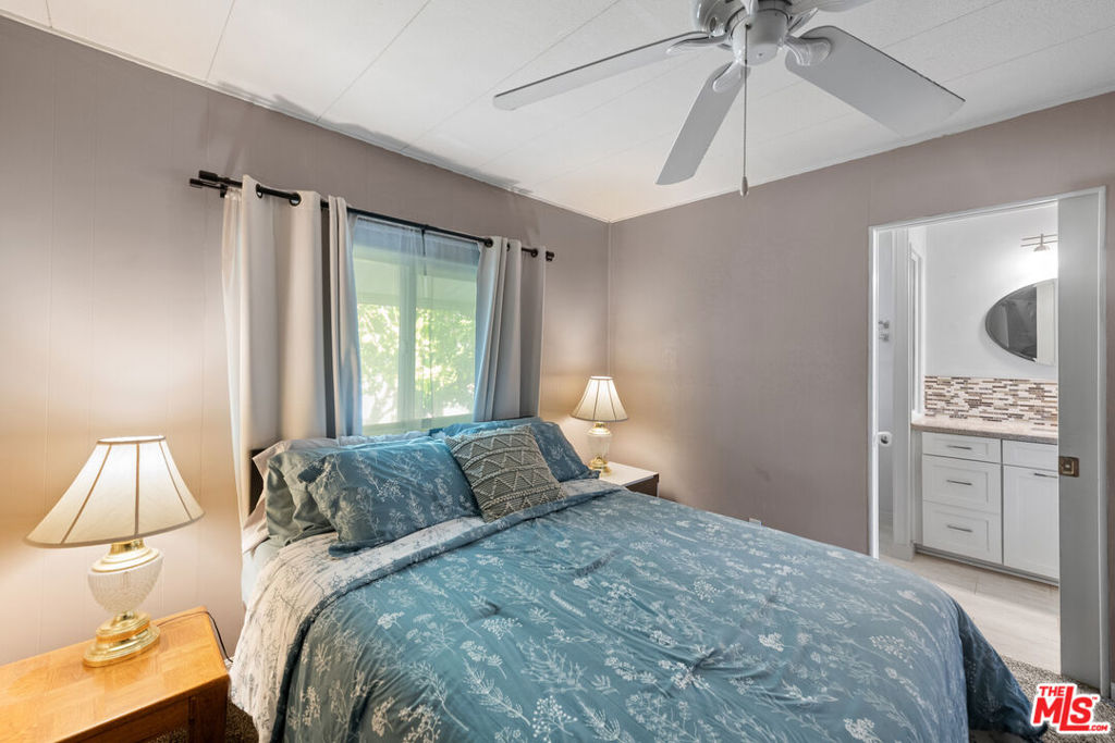429 Butterfield Property Photo 20