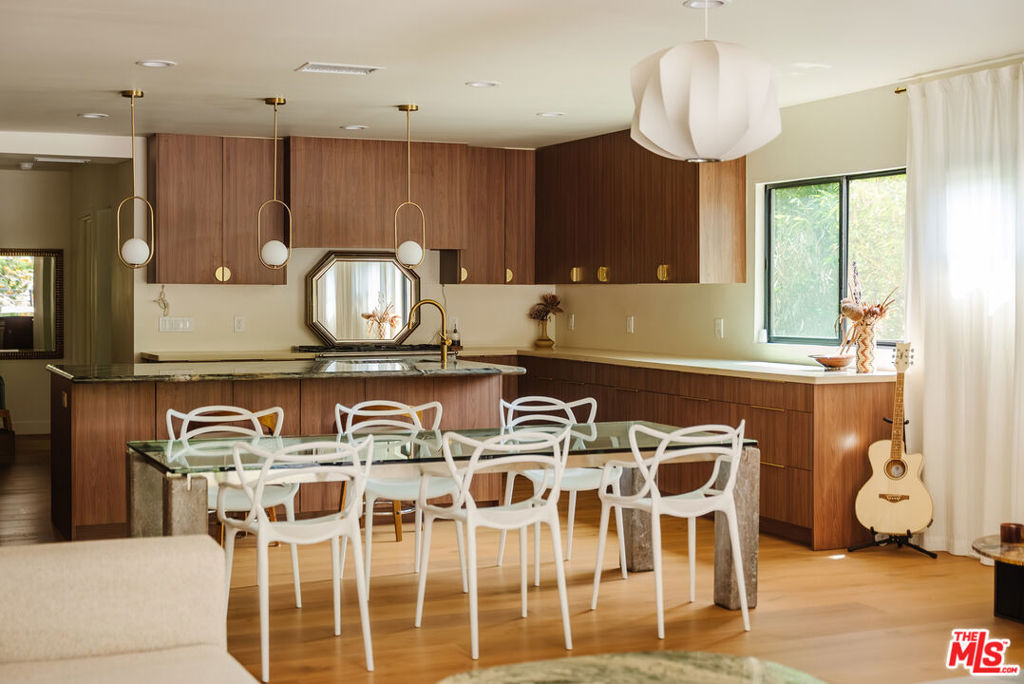 12220 Benmore Terrace Property Photo 4