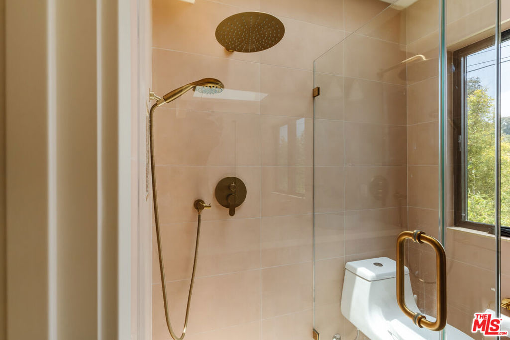 12220 Benmore Terrace Property Photo 29