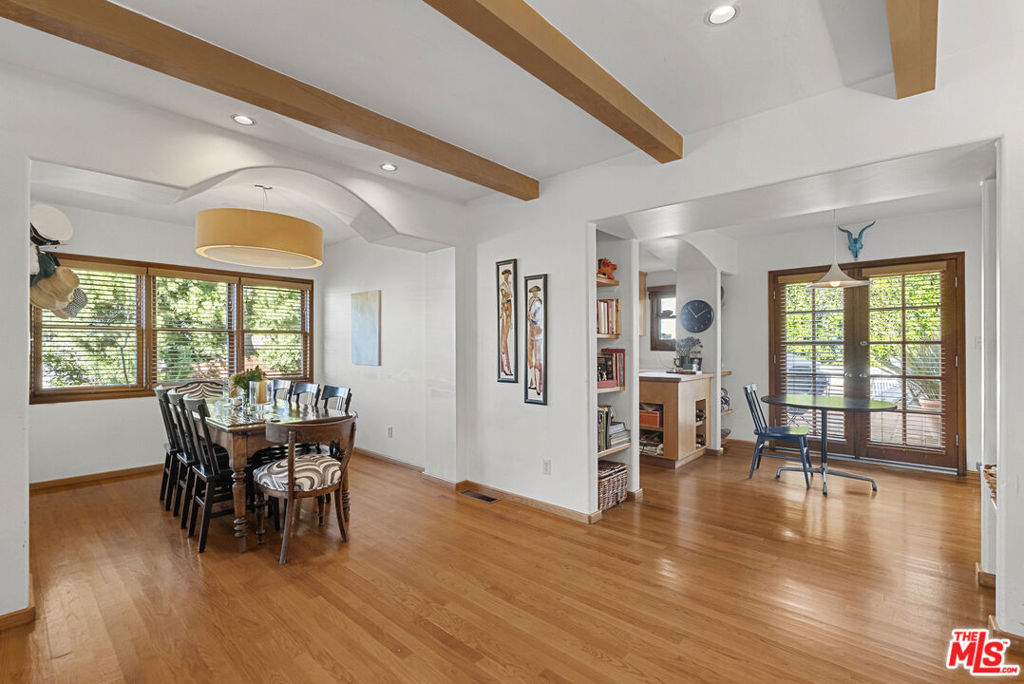 1914 Fairburn Avenue Property Photo 15