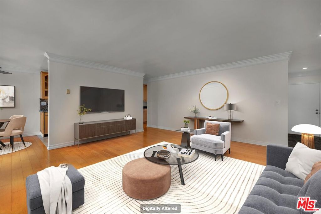 1021 12th Street 303 Property Photo 5