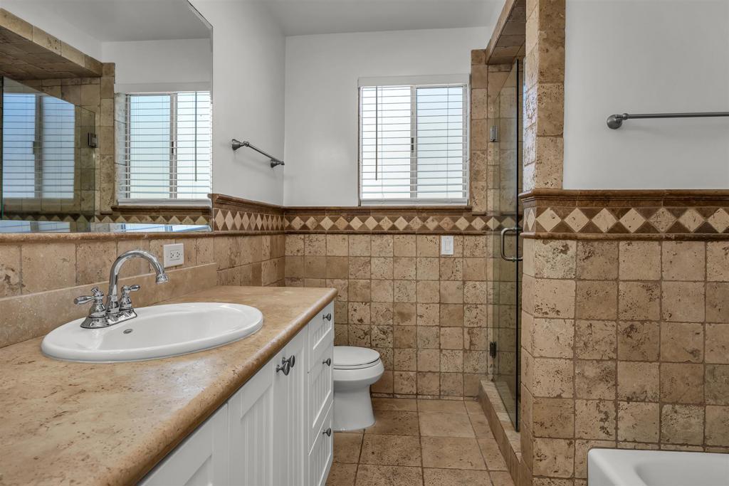 1021 12th Street 303 Property Photo 13