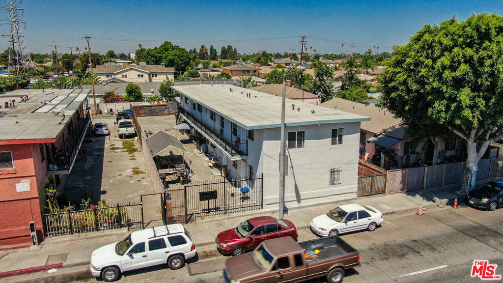 9021 Compton Avenue Property Photo 1