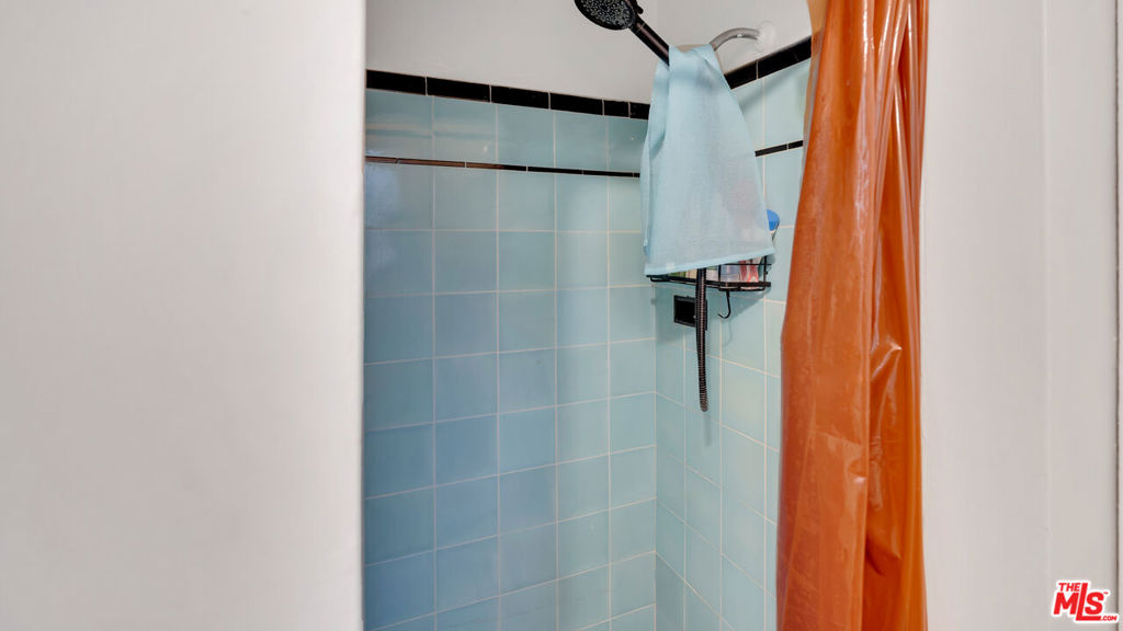 2338 Lake View Avenue Property Photo 54