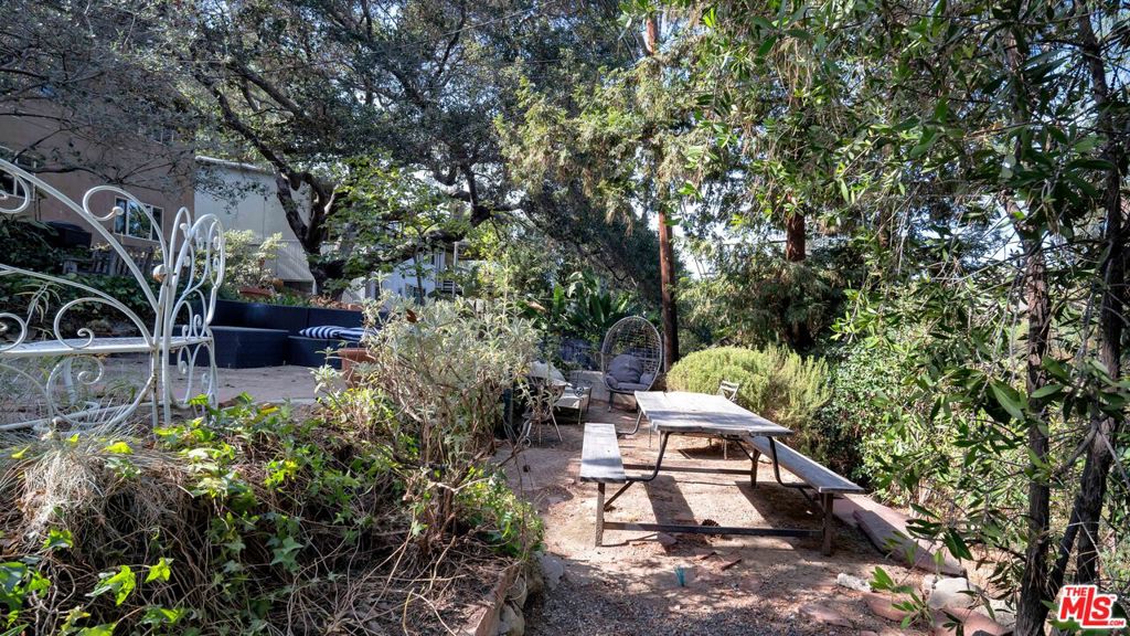 2338 Lake View Avenue Property Photo 59