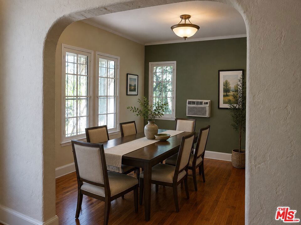 515 N Hayworth Avenue Property Photo 3