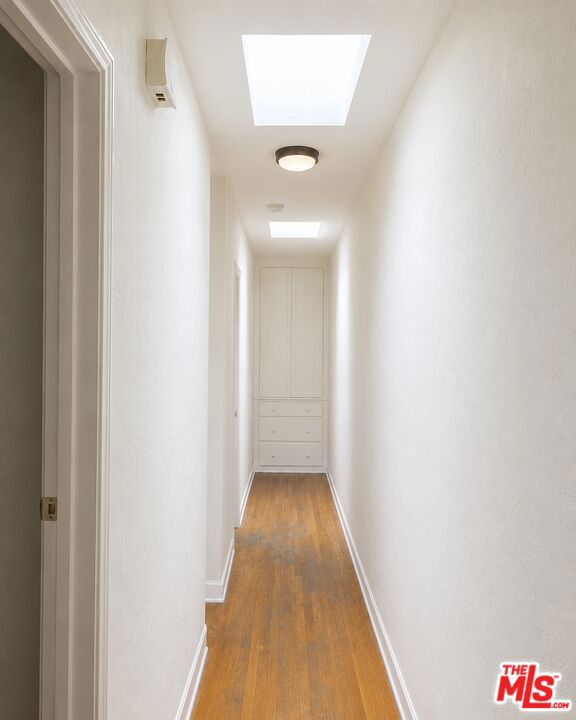 515 N Hayworth Avenue Property Photo 4