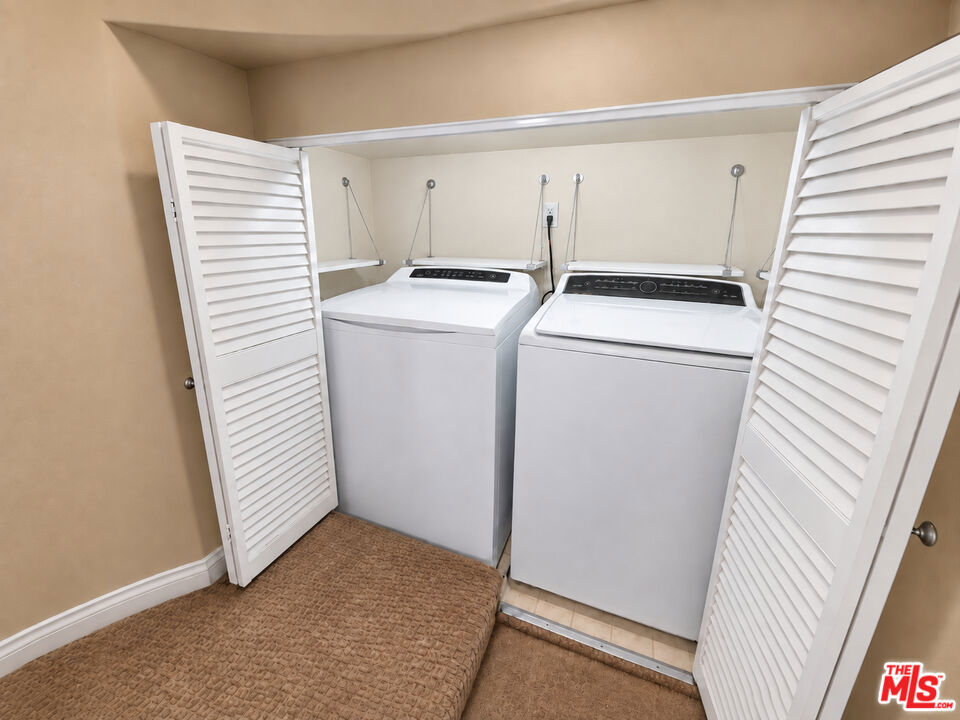 1247 23rd Street D Property Photo 26