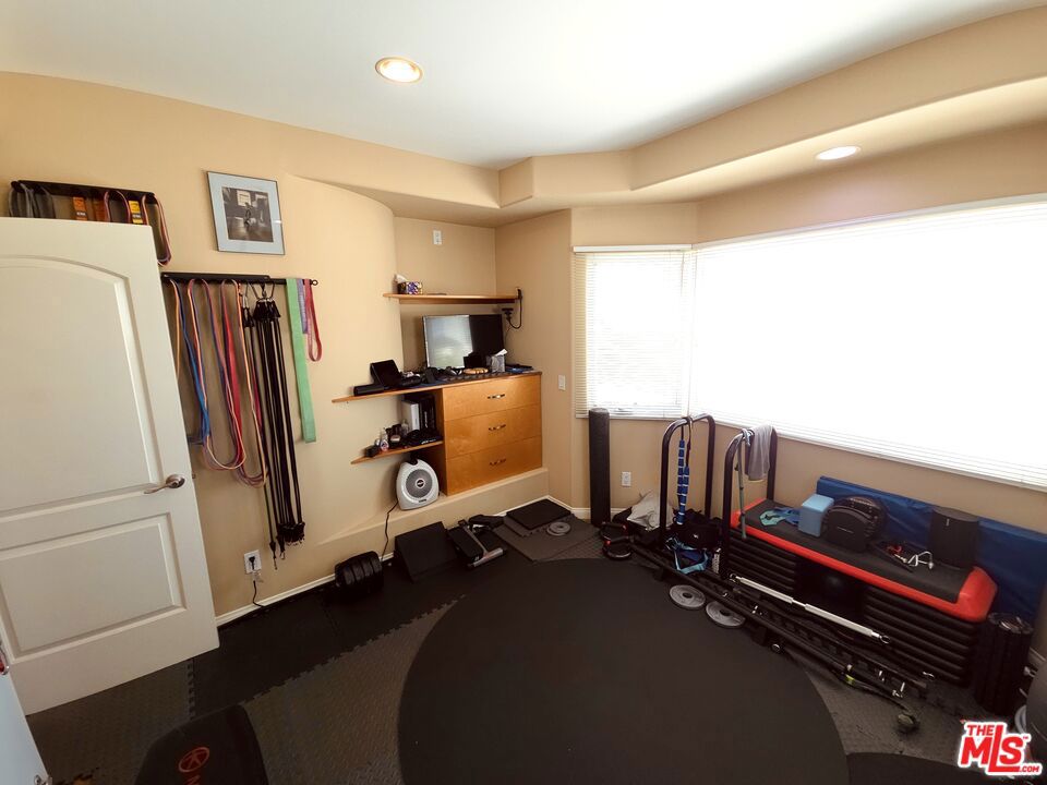 1247 23rd Street D Property Photo 37