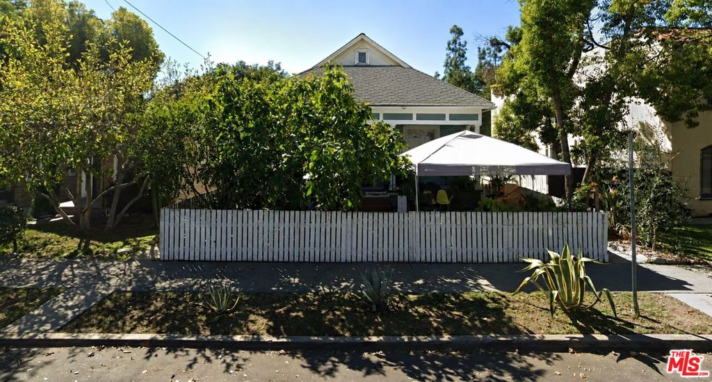 276 Thorne Street Property Photo