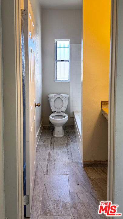 624 E 49th Street Property Photo 11