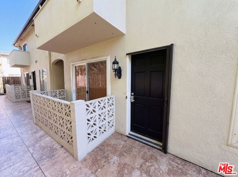 1024 5th Street 3 Property Photo 1